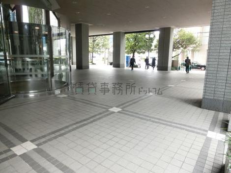 正面玄関
