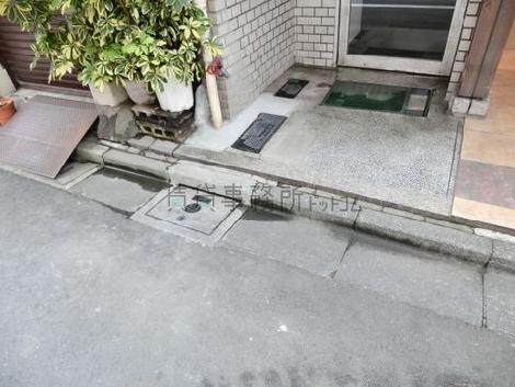 正面玄関