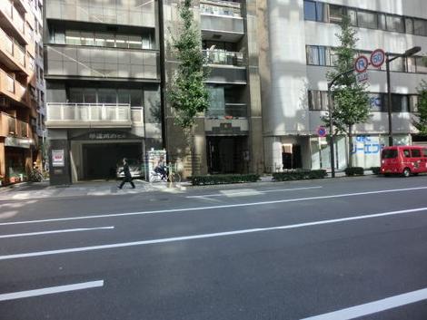 物件前面の通りです