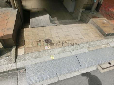 正面玄関