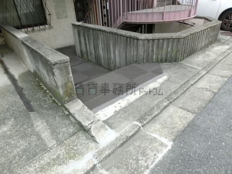 正面玄関