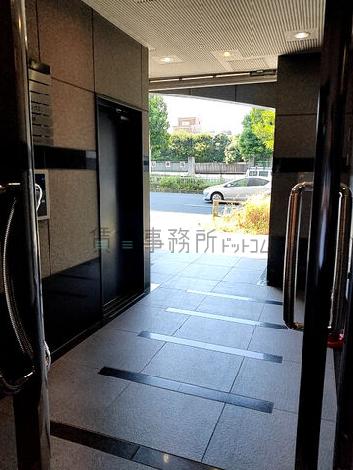 正面玄関