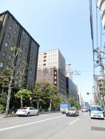 青山一丁目駅方面