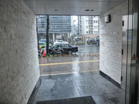 正面玄関