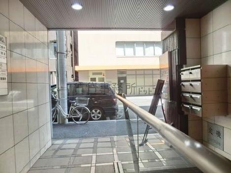 正面玄関