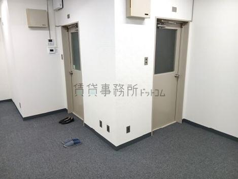 第2スヂノビルの室内