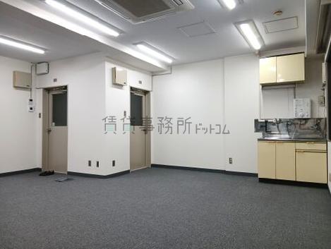第2スヂノビルの室内