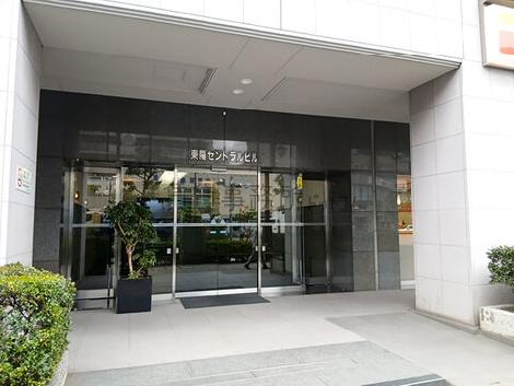 正面玄関