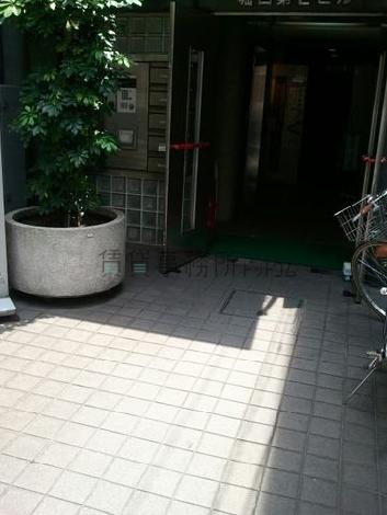 正面玄関