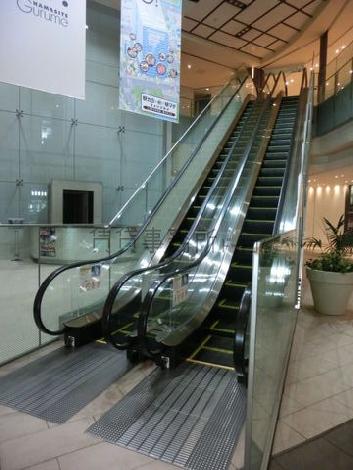エスカレーター