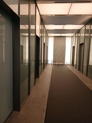 エレベーターホール