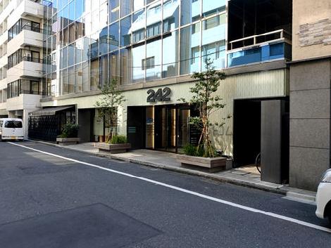 正面玄関
