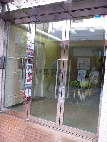 正面玄関