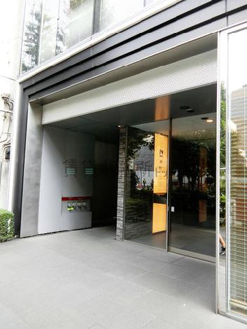 正面玄関