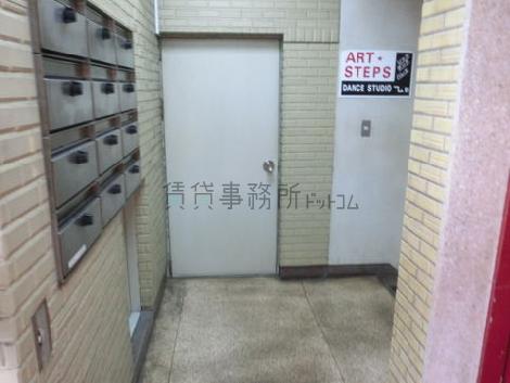 地下にも区画があります