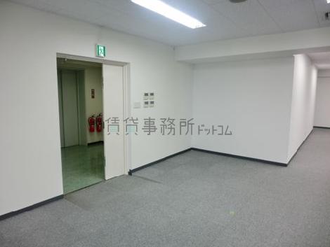 北新宿君嶋ビルの室内