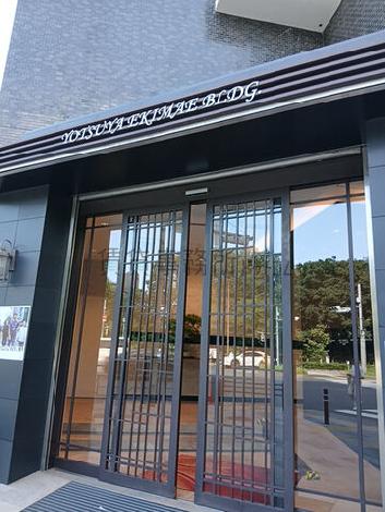 正面玄関