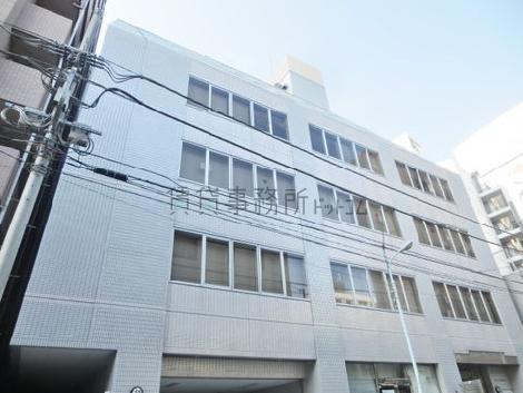 フラットな壁面でレイアウトしています