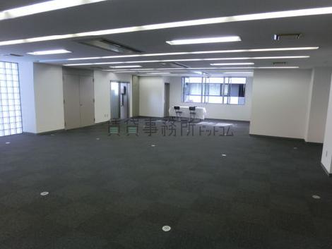 DS新宿ビルの室内