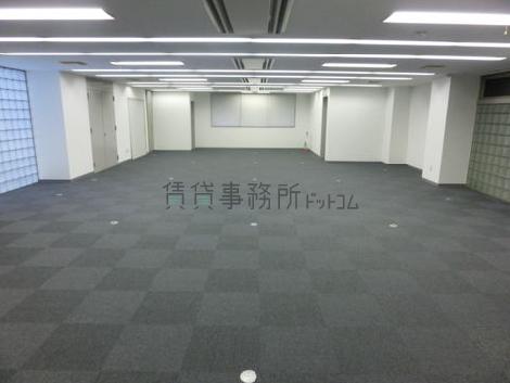 奥行きのあるオフィスです