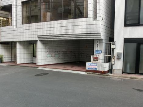 正面玄関