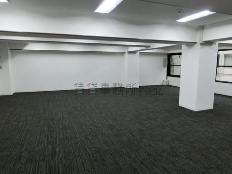 サンブリヂ小川町ビルの室内