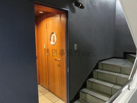 サンブリヂ小川町ビルのトイレ