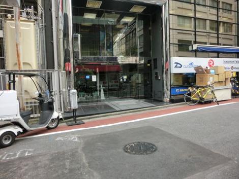 正面玄関