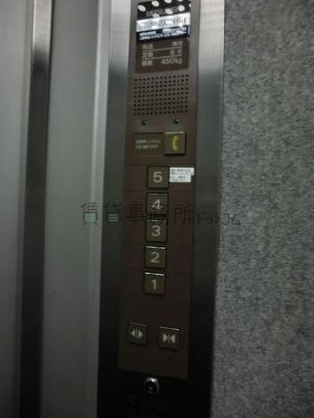 エレベーター
