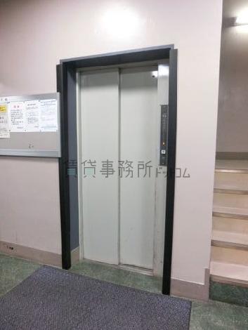 エレベーター
