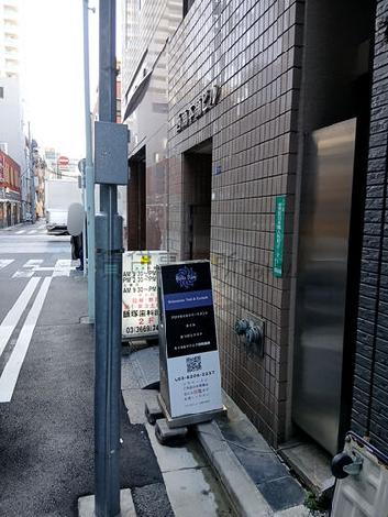 正面玄関