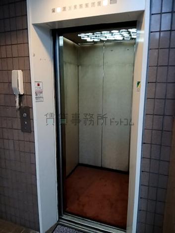 エレベーター