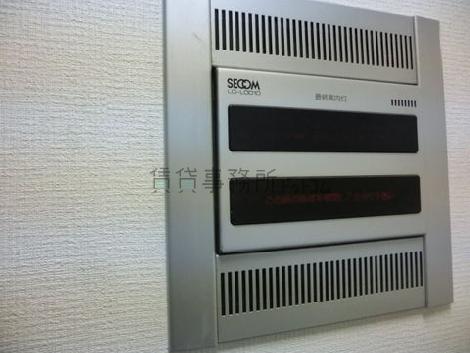 機械警備が備わっています