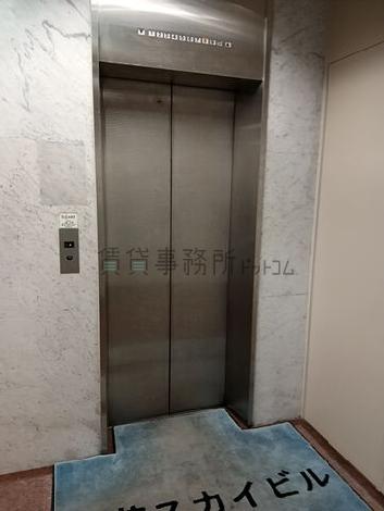 エレベーター
