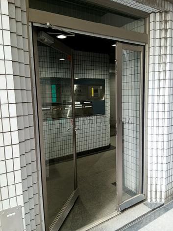 正面玄関