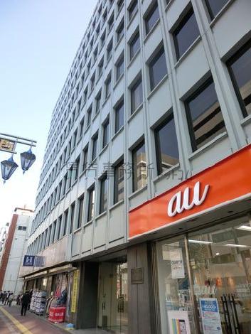 １階部分は店舗となります