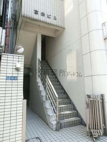 正面玄関