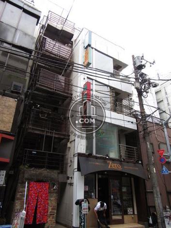 すやまビルの外観写真
