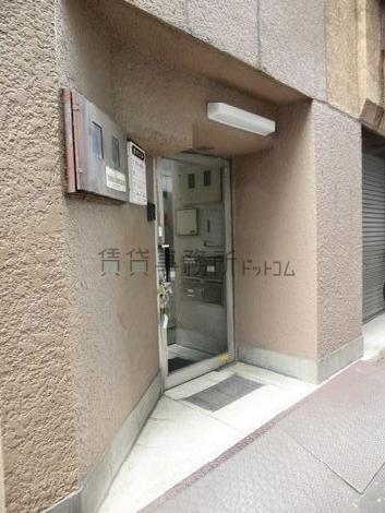 正面玄関
