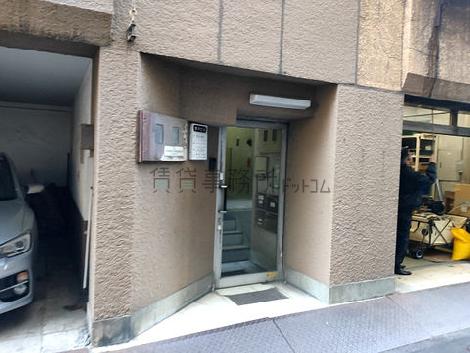 正面玄関