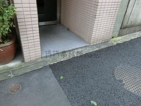 正面玄関