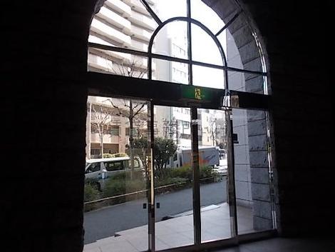 正面玄関