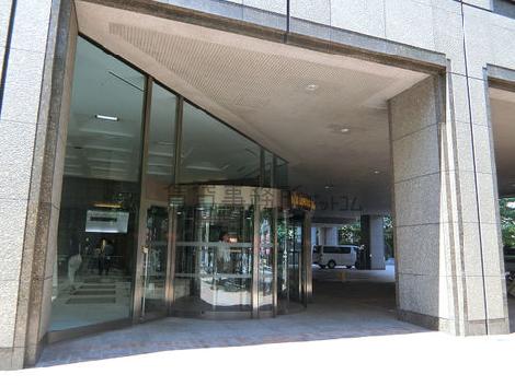 正面玄関