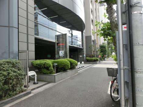 正面玄関