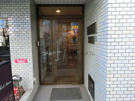 正面玄関