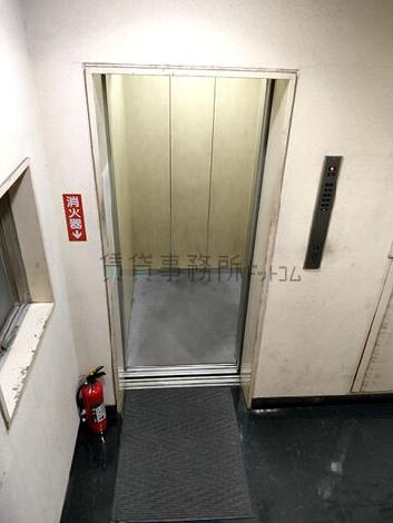 エレベーター