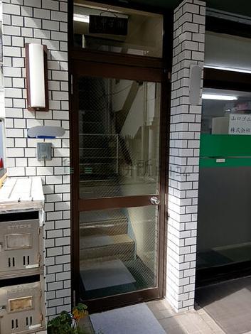 正面玄関