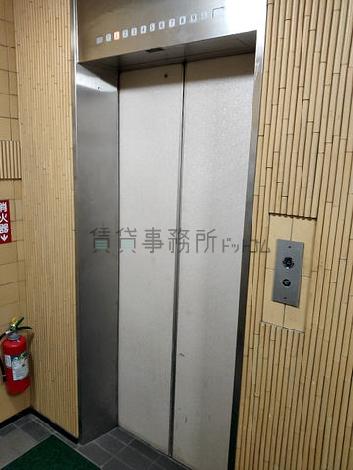 エレベーター