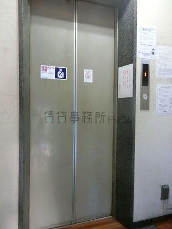 エレベーター