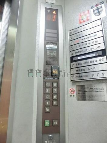 エレベーター